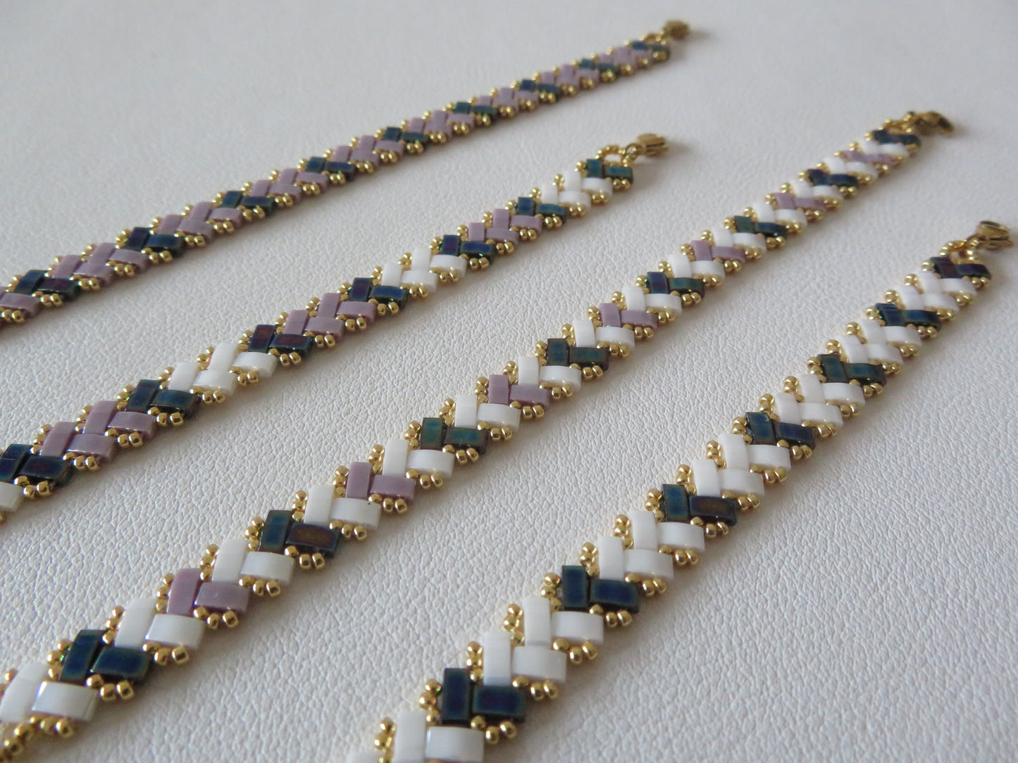 Bracelet 1 rang rayé parme et bleu
