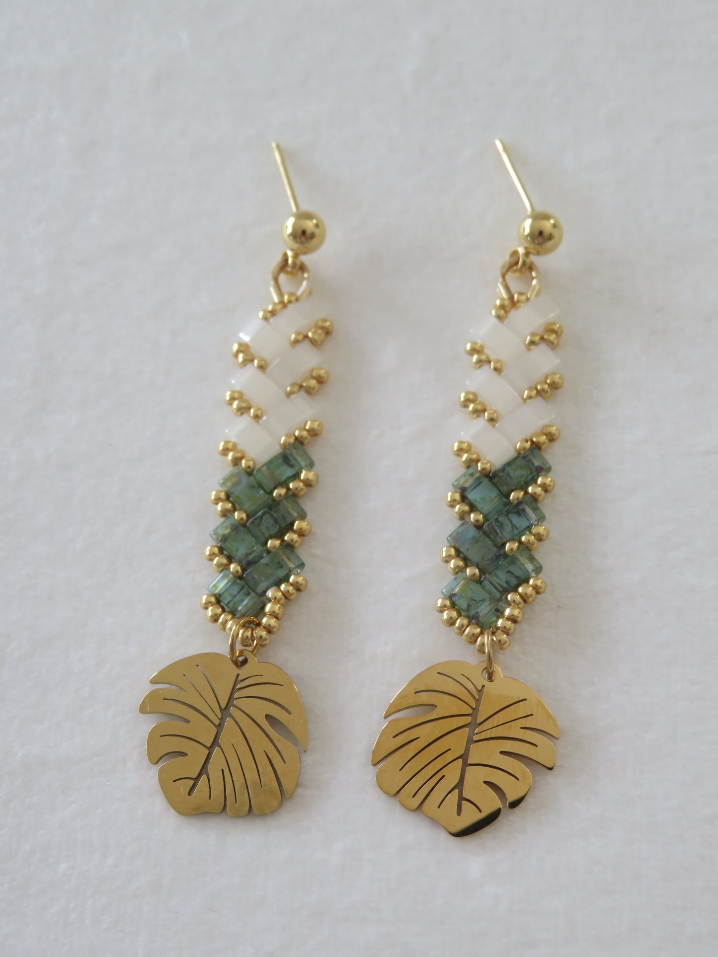 Boucles d'Oreilles charm Feuille