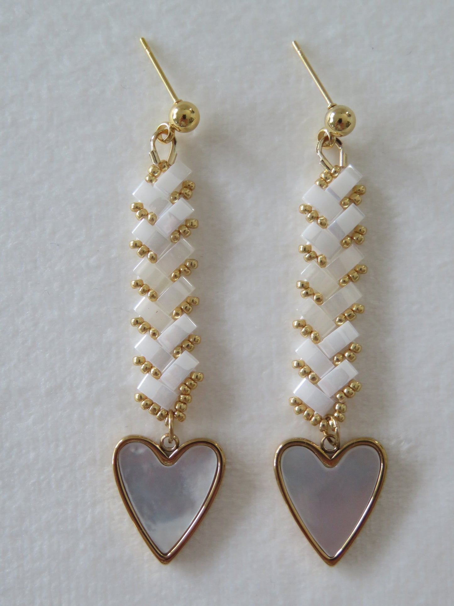 Boucles d'Oreilles charm Coeur Nacre