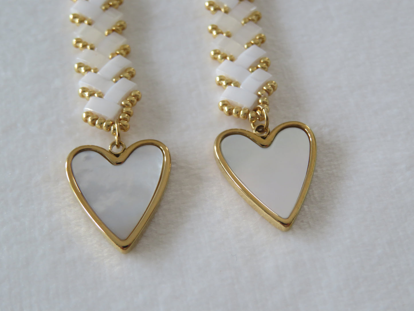 Boucles d'Oreilles charm Coeur Nacre