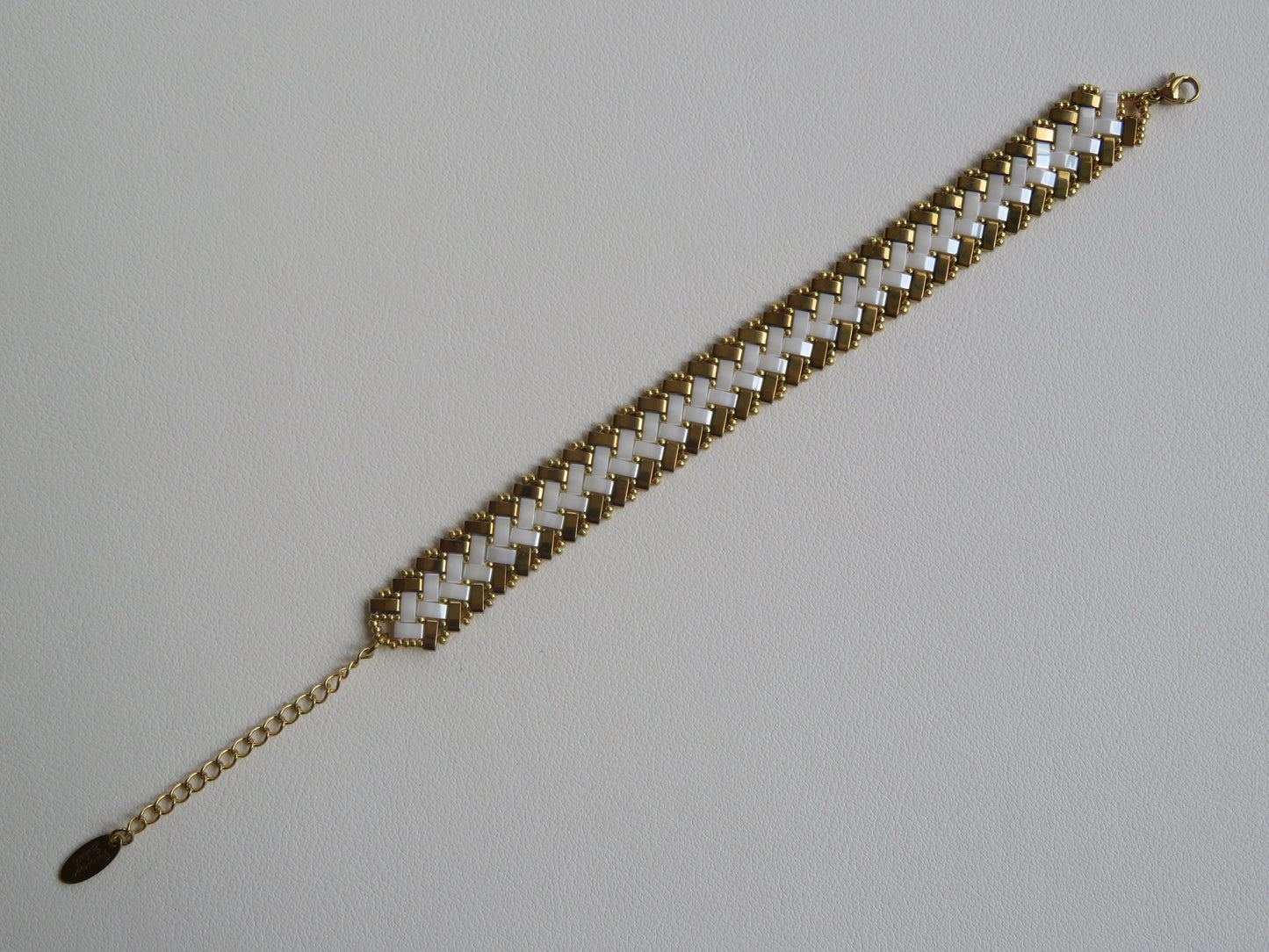 Bracelet 2 rangs Blanc et doré extérieur